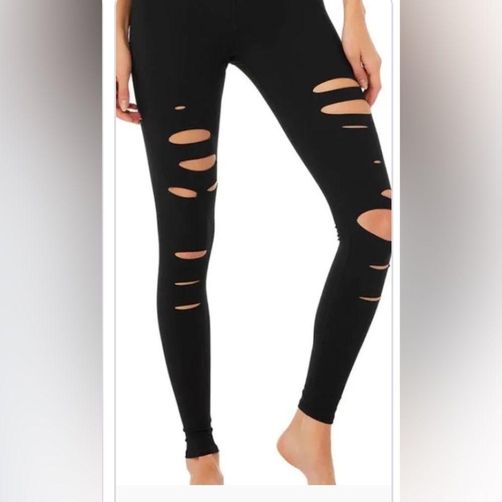 * Alo Ripped Warrior Leggings *